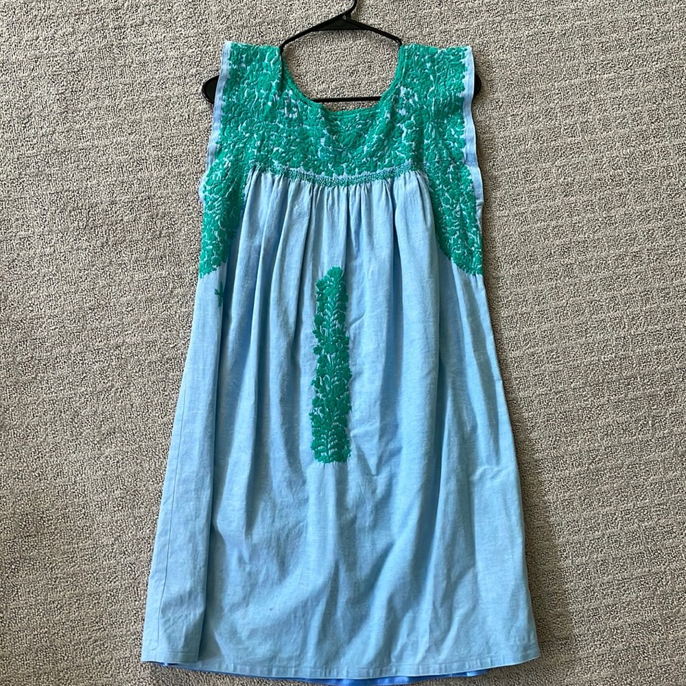 Mi Golondrina Flores Dress